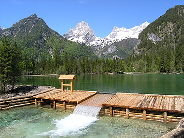 zeigt das Landschaftsjuwel Schiederweiher 