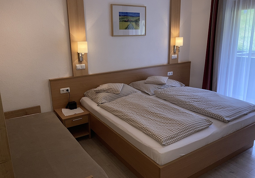 Zimmeransicht von Löwenzahnzimmer TYP B